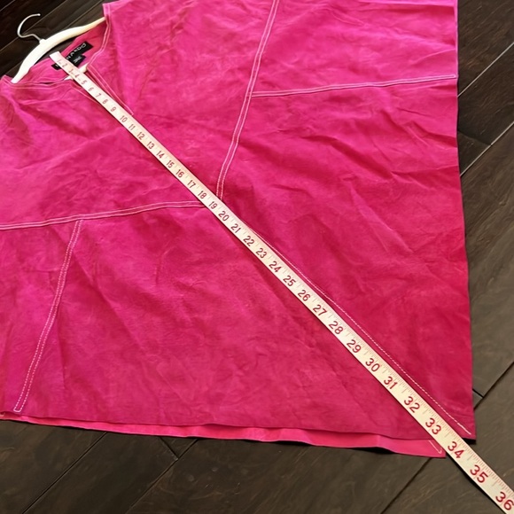 Bernardo suede poncho OS EUC - Picture 10 of 11